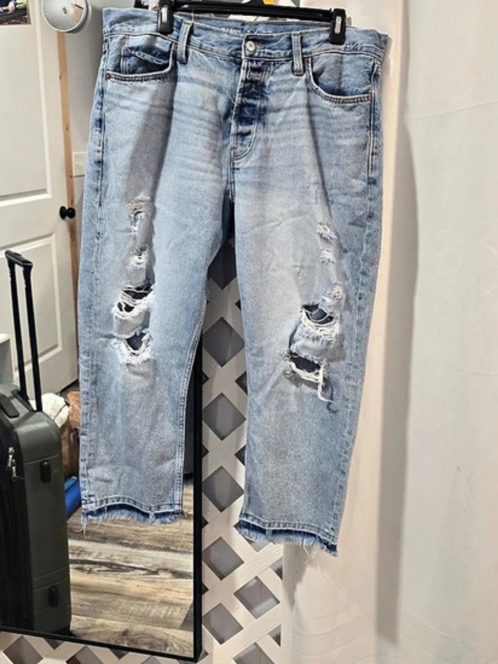 Old Navy Slouchy Straight Distressed Jeans Waist 12